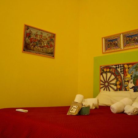 Isola Dei Tesori - Affittacamere باليرمو المظهر الخارجي الصورة